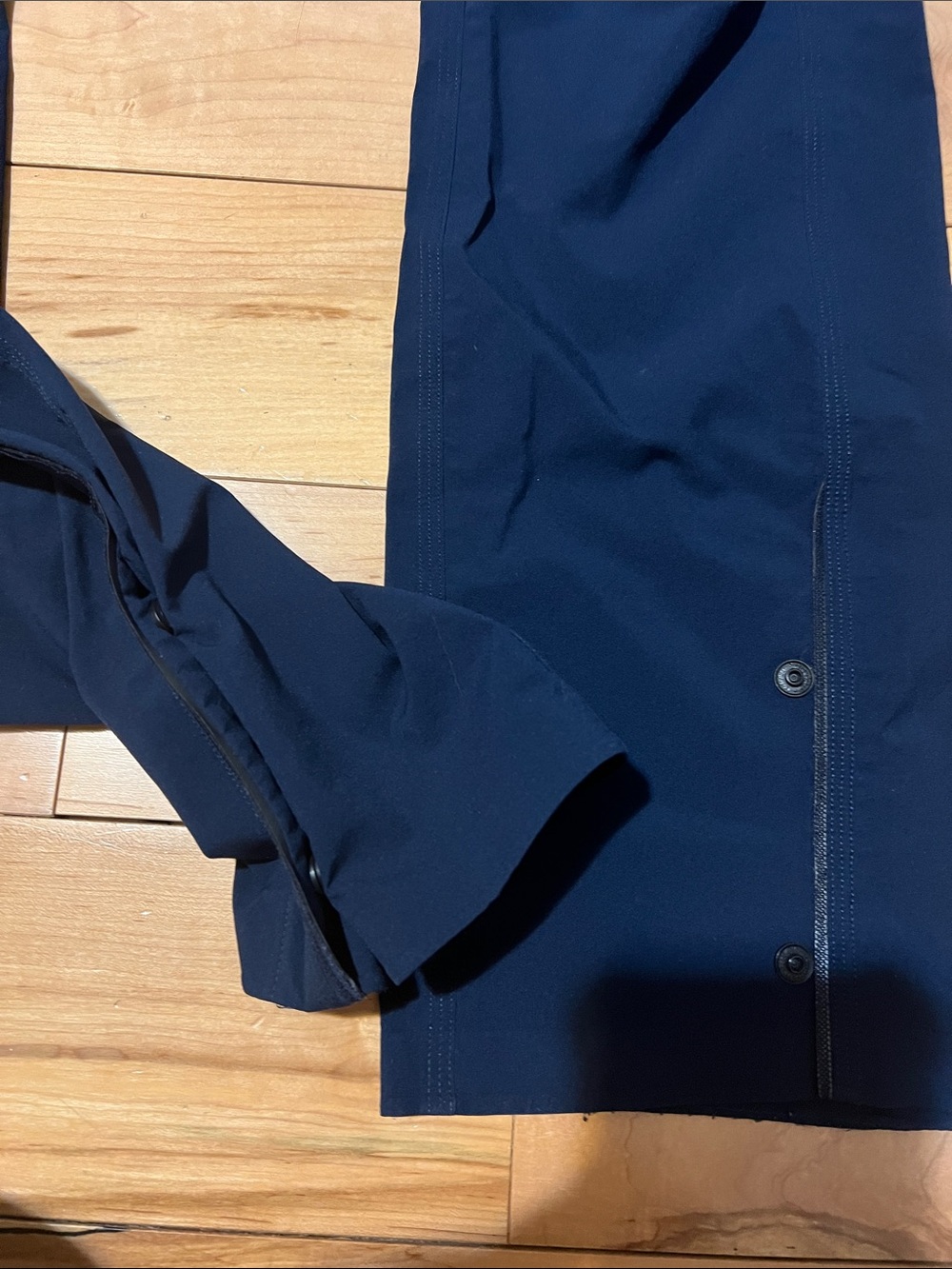 lululemon athletica navy beat the sleet pant - Picture 8 of 14